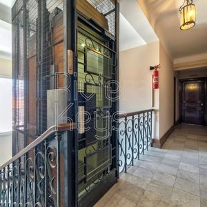 Property in Carre d'Argent