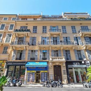 Property in Carre d'Argent