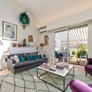 Property in Carre d'Argent