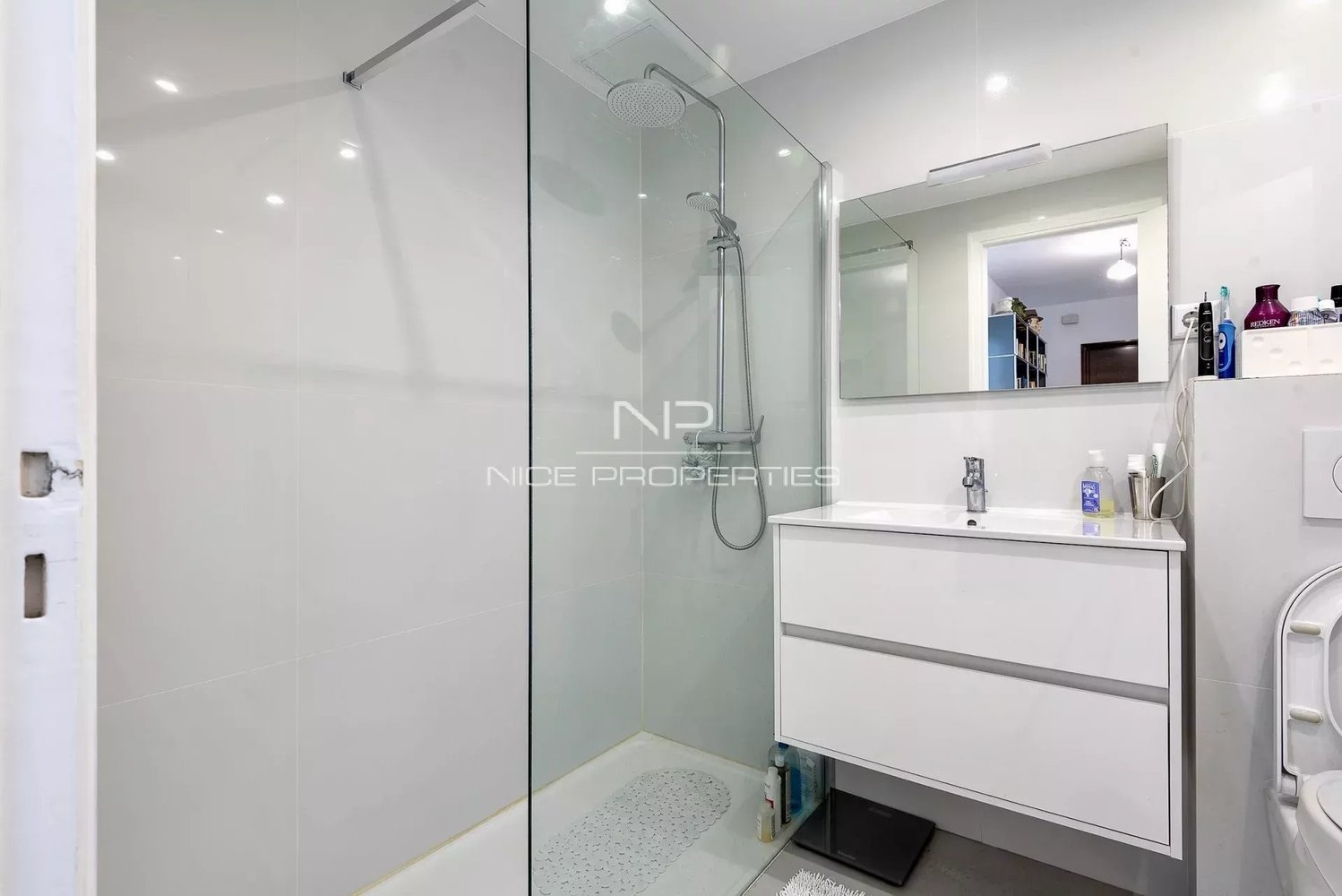 Property photo in Carre d'Argent