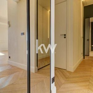 Property in Carre d'Argent