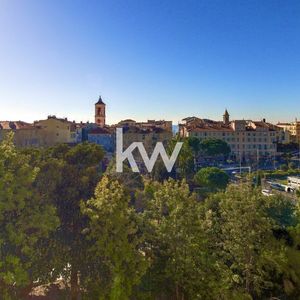 Property in Carre d'Argent