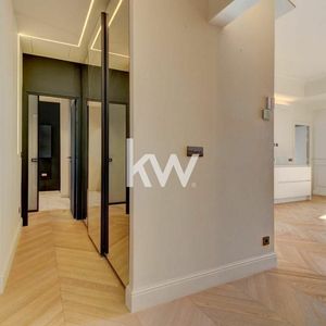 Property in Carre d'Argent