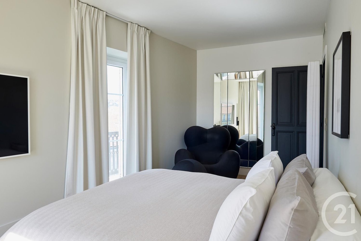 Property photo in Carre d'Argent