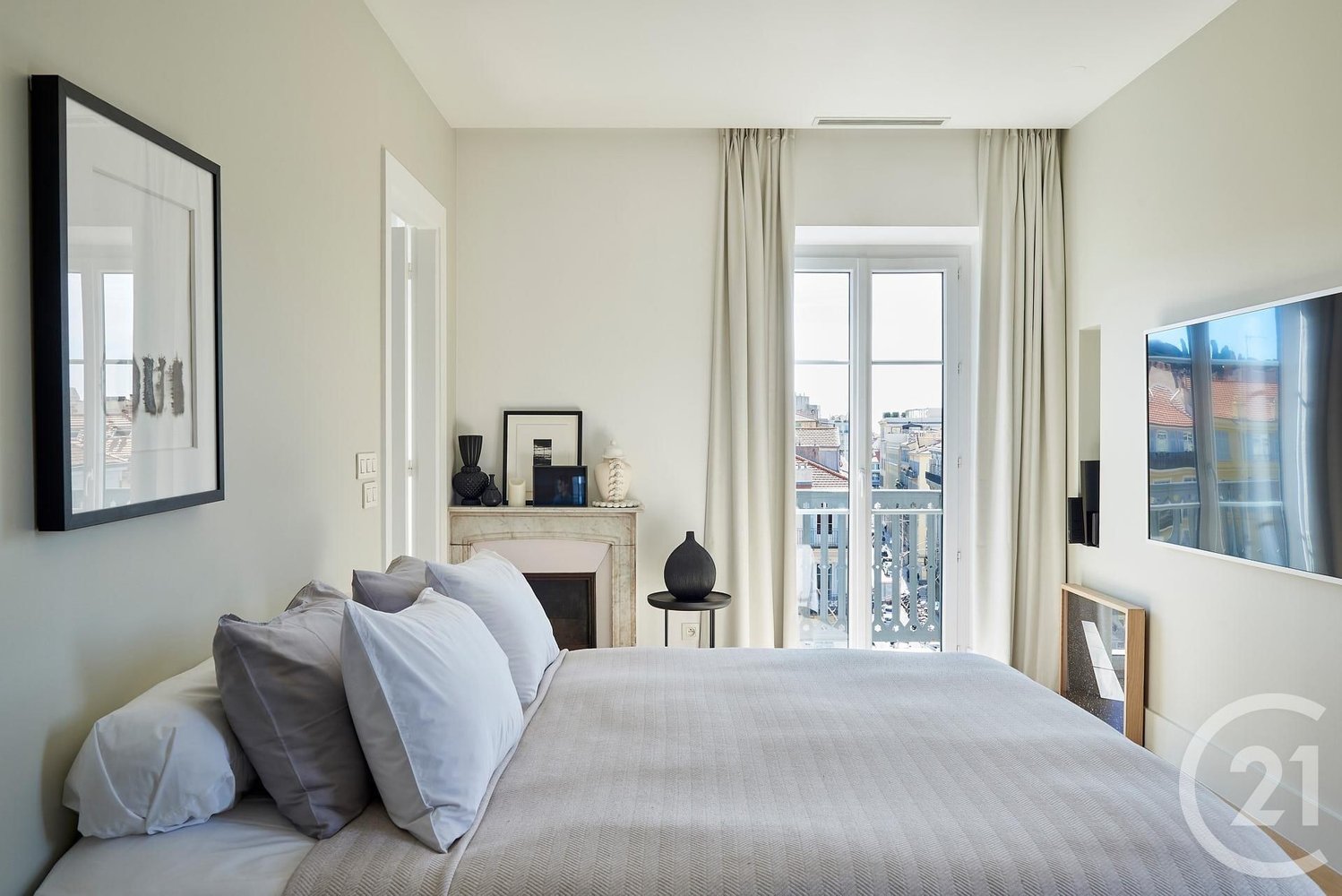 Property photo in Carre d'Argent