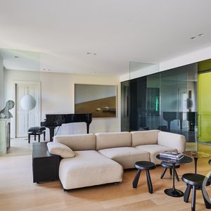 Property in Carre d'Argent