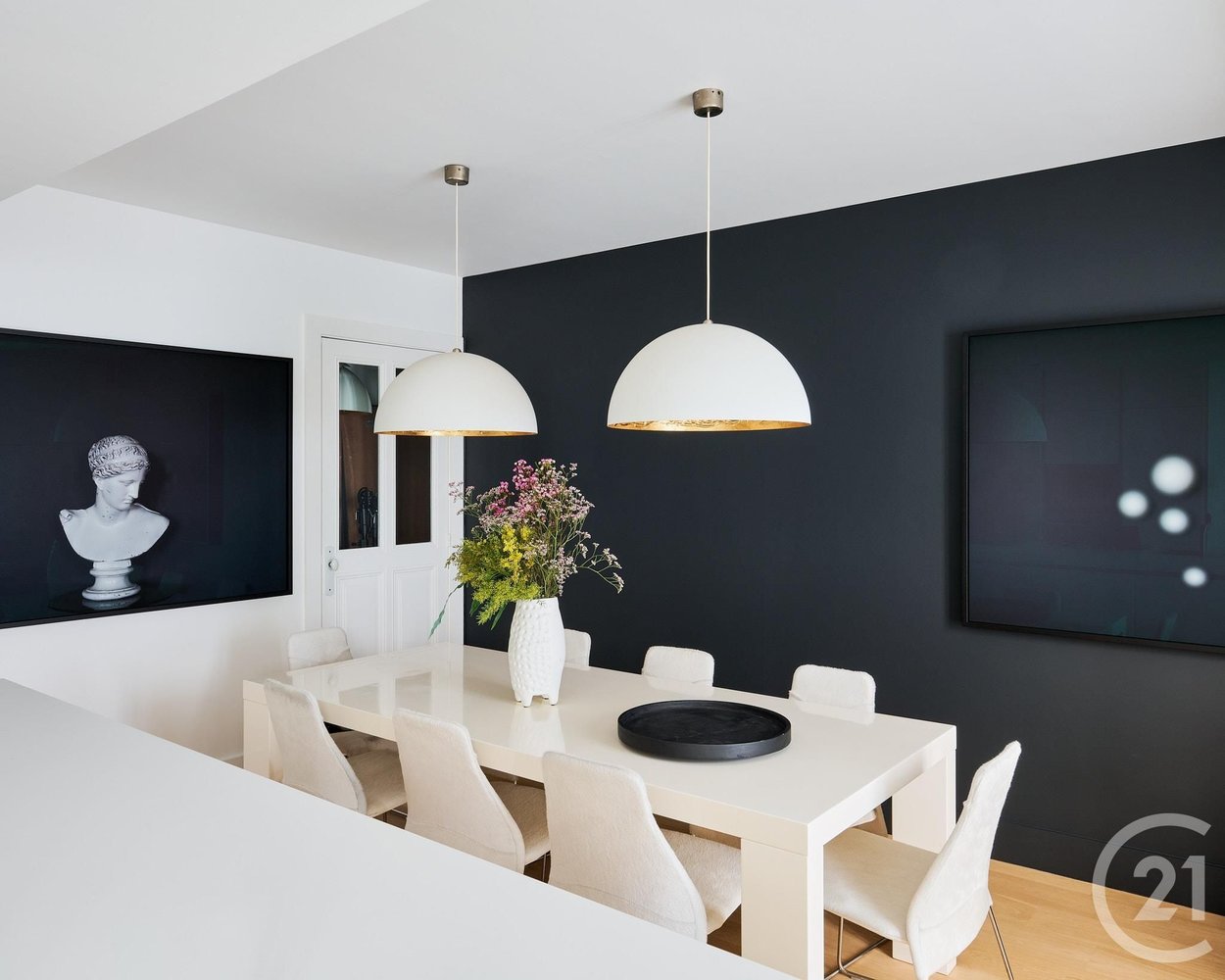 Property photo in Carre d'Argent