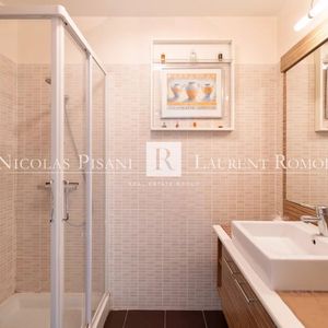 Property in Carre d'Argent