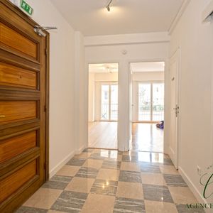 Property in Carre d'Argent