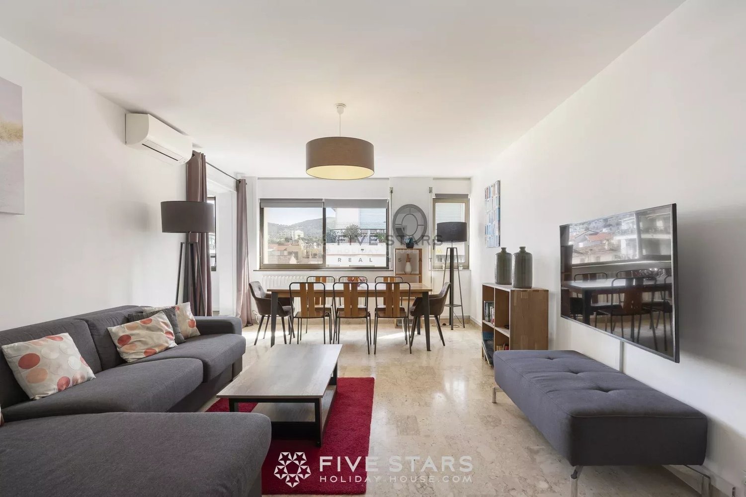 Property photo in Carre d'Argent