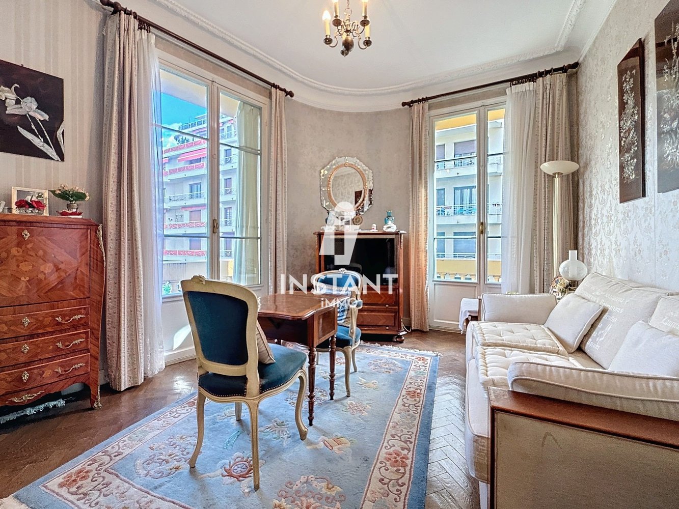 Property photo in Carre d'Argent