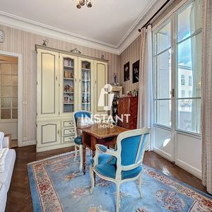 Property in Carre d'Argent