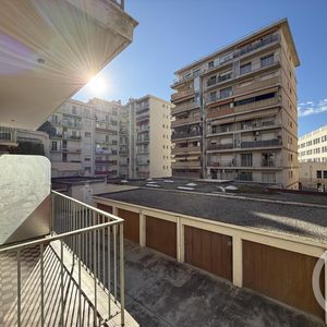 Property in Carre d'Argent