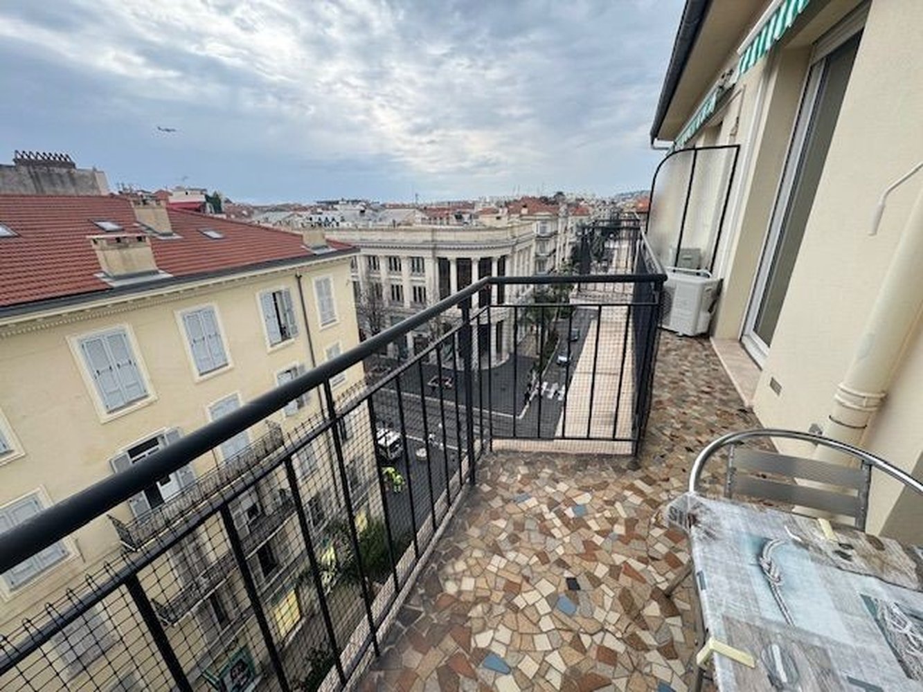 Property photo in Carre d'Argent