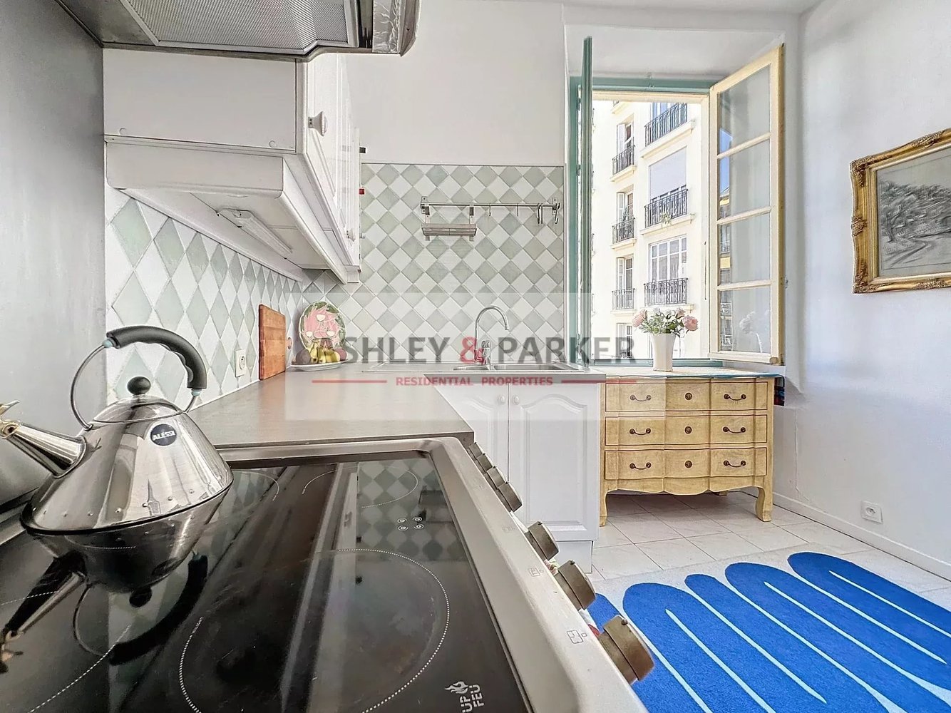 Property photo in Carre d'Or