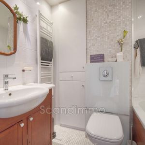 Property in Carre d'Or