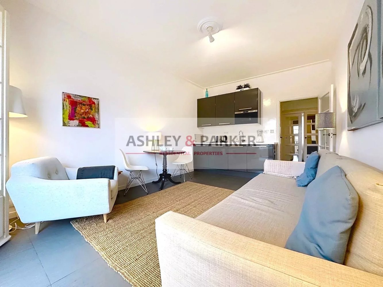 Property photo in Carre d'Or