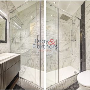 Property in Carre d'Or