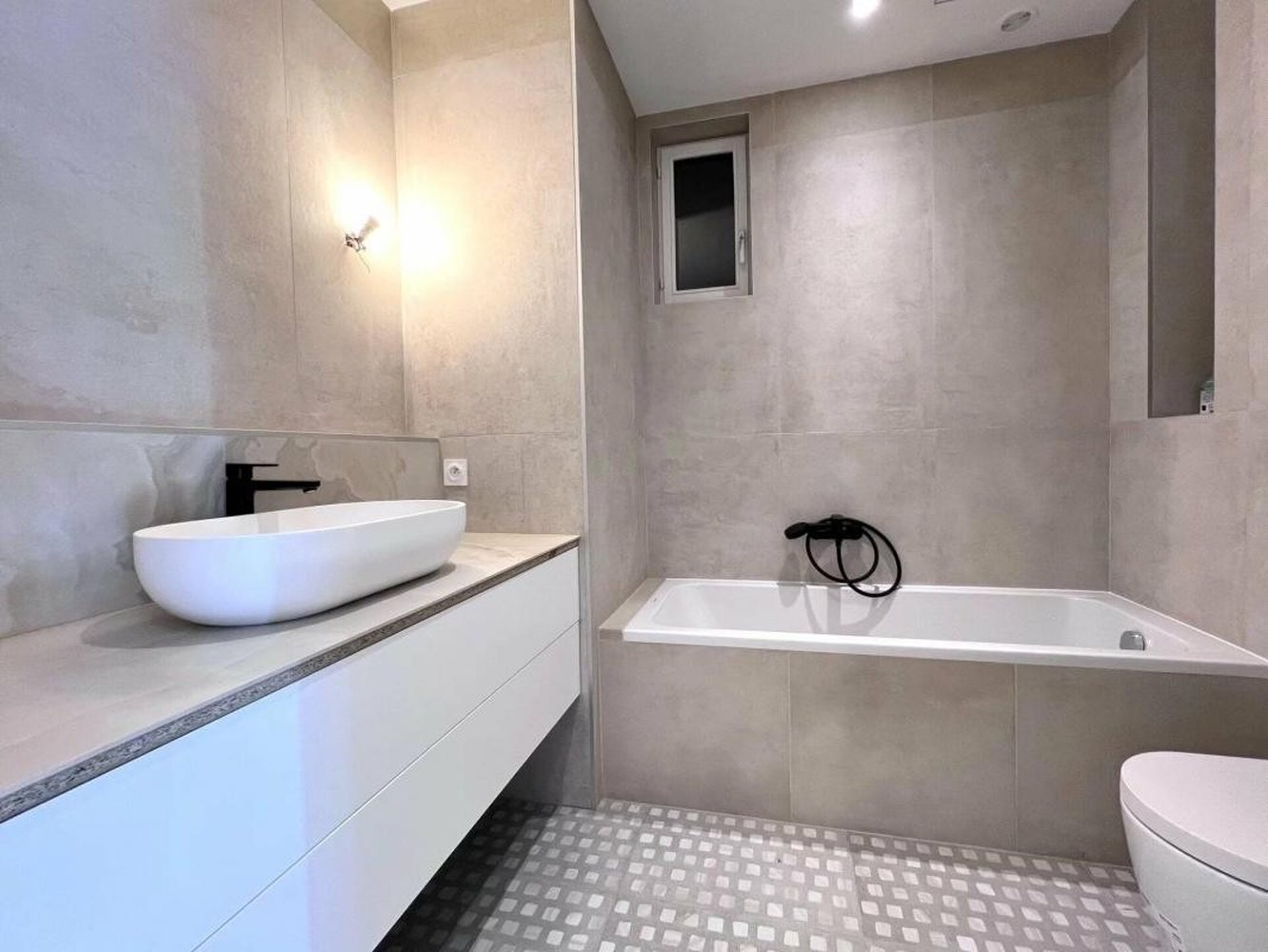 Property photo in Musicians Quarter