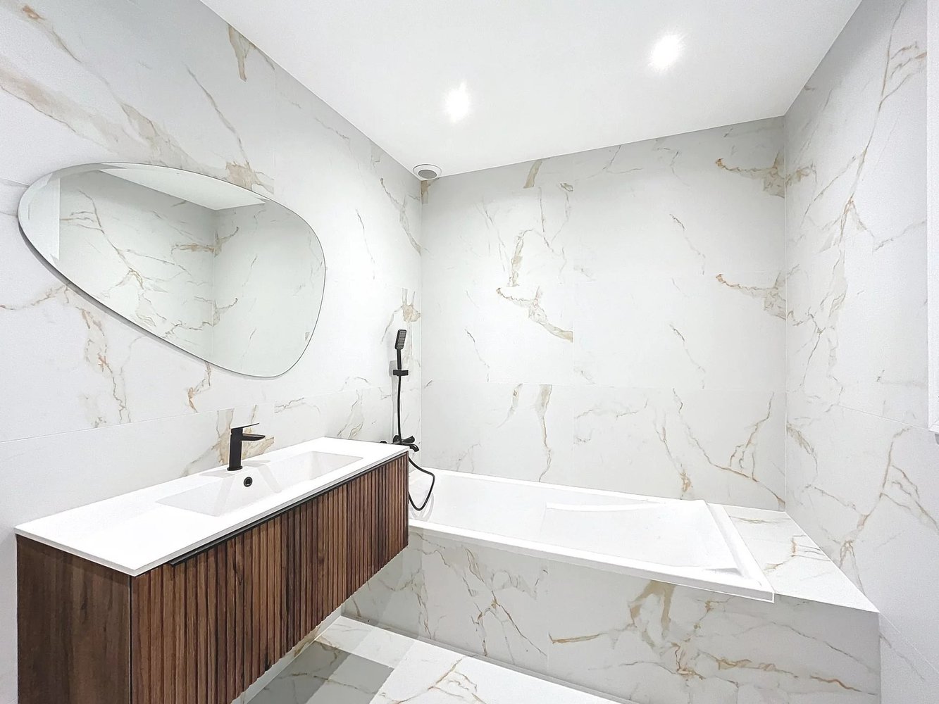 Property photo in Musicians Quarter