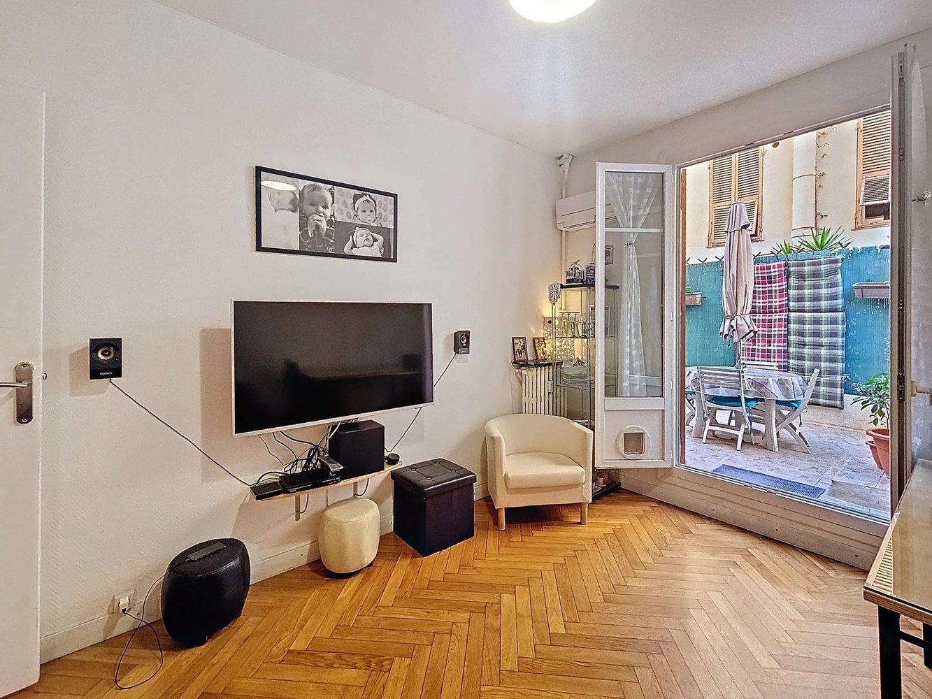 Property photo in Musicians Quarter