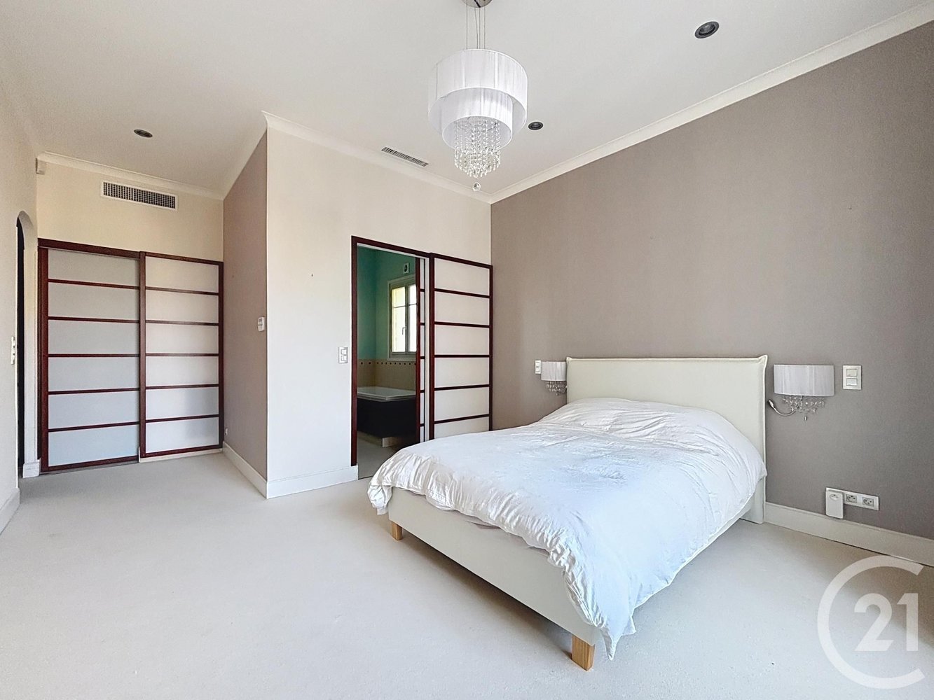 Property photo in Old Town