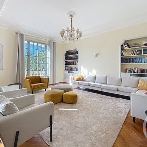 Property in Old Town