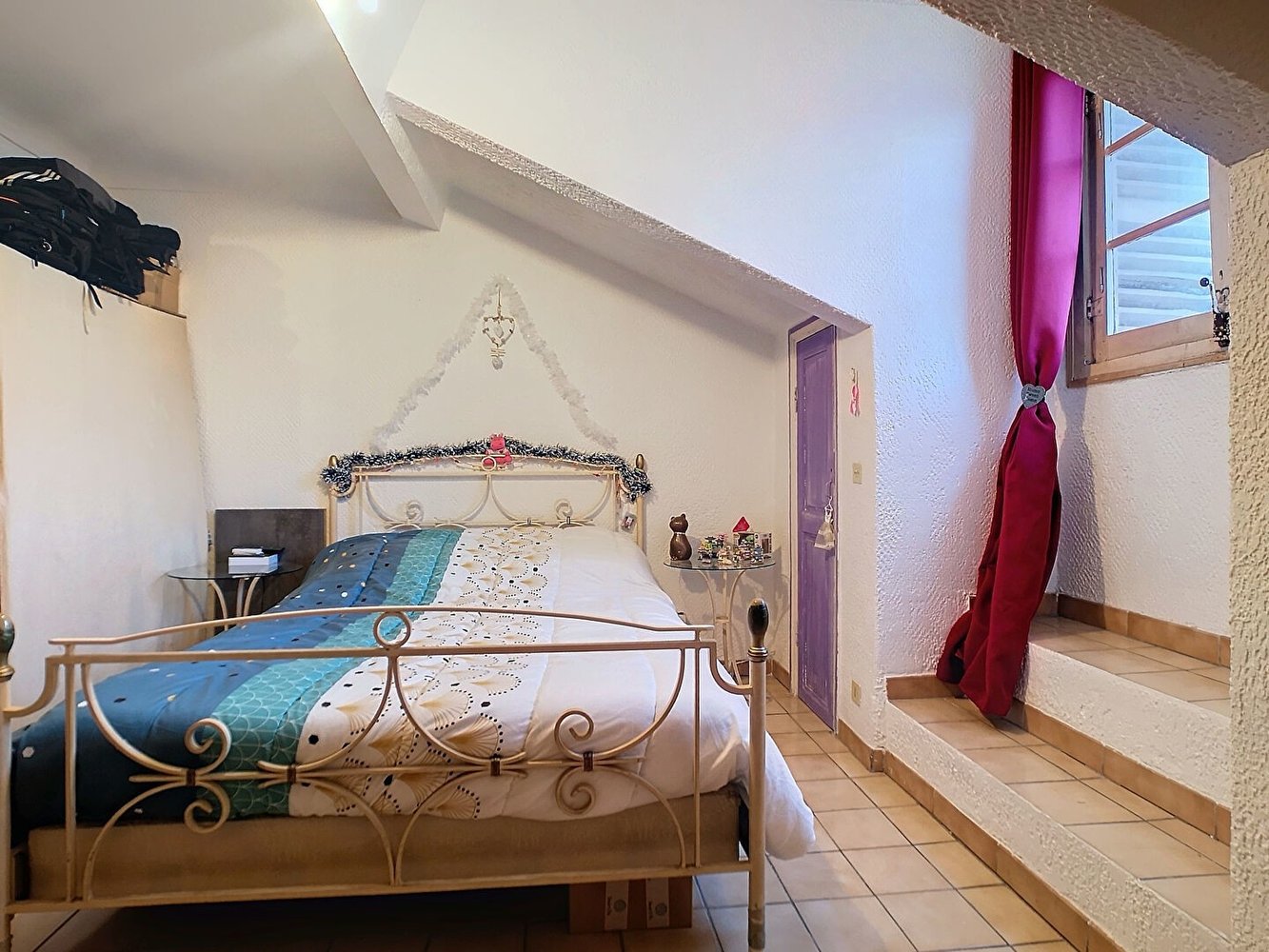 Property photo in Port