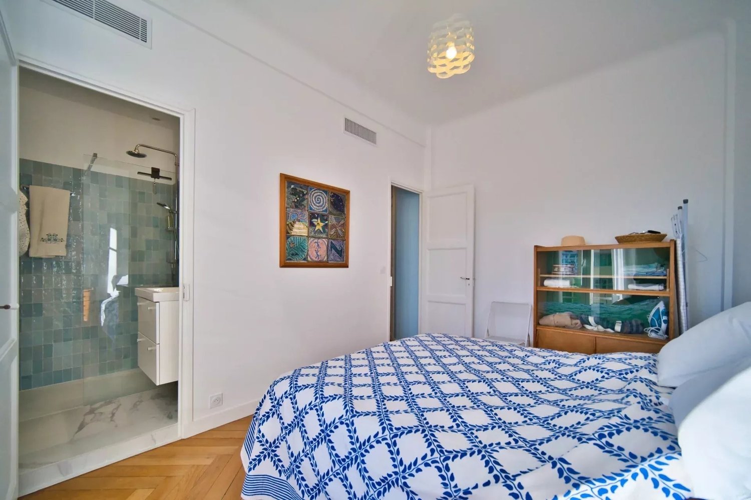 Property photo in Port