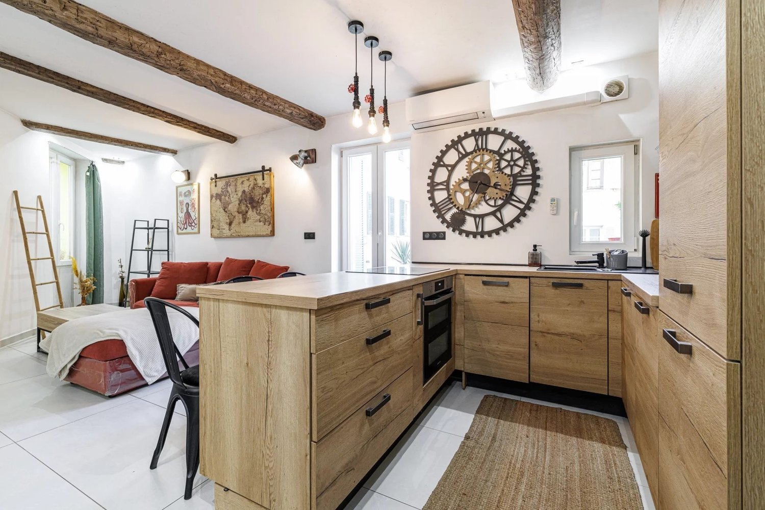 Property photo in Port