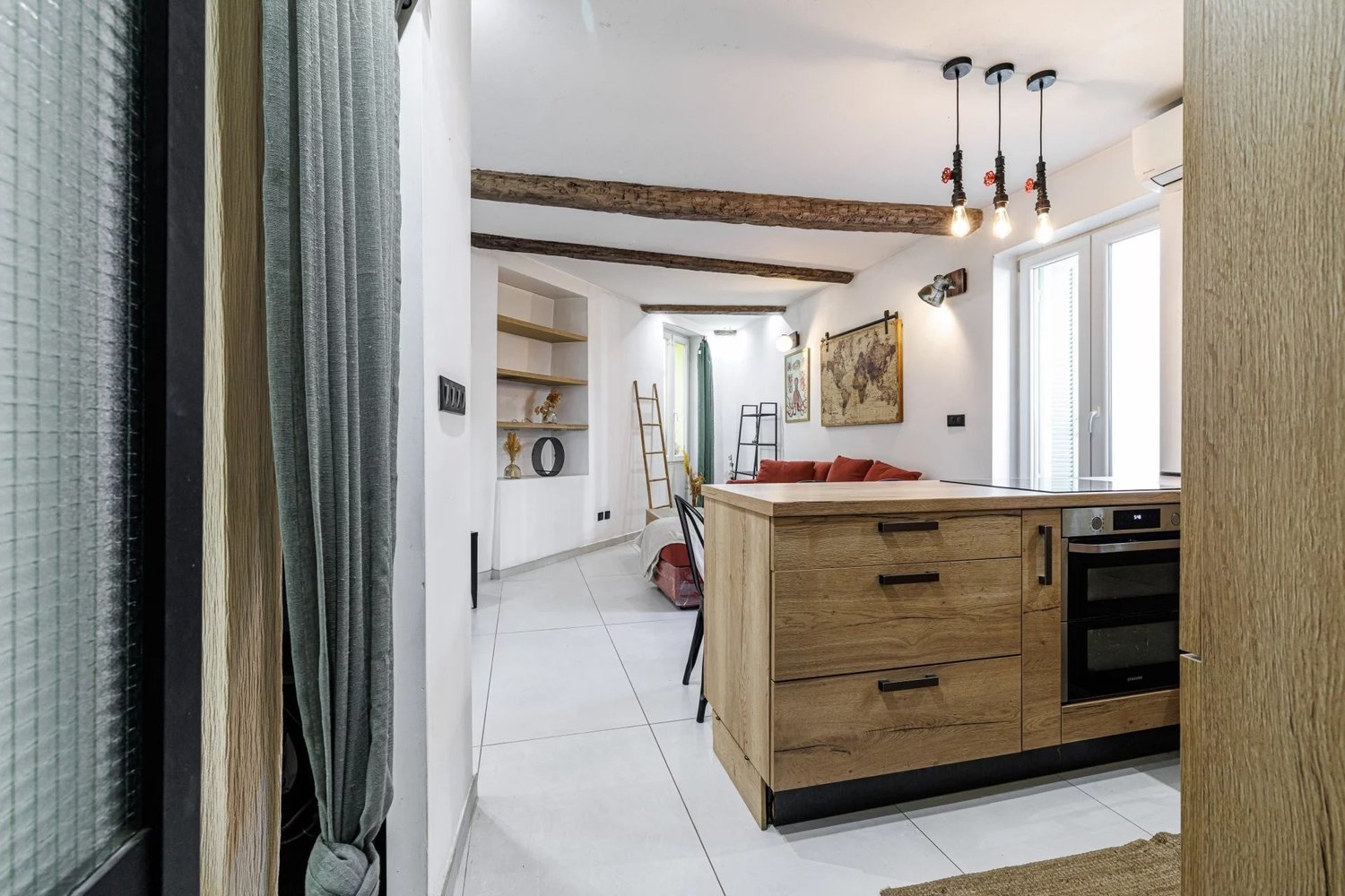 Property photo in Port