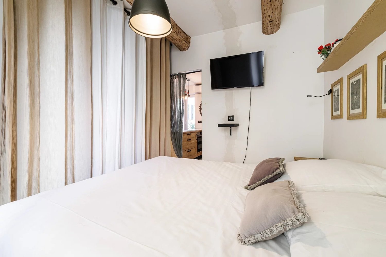 Property photo in Port