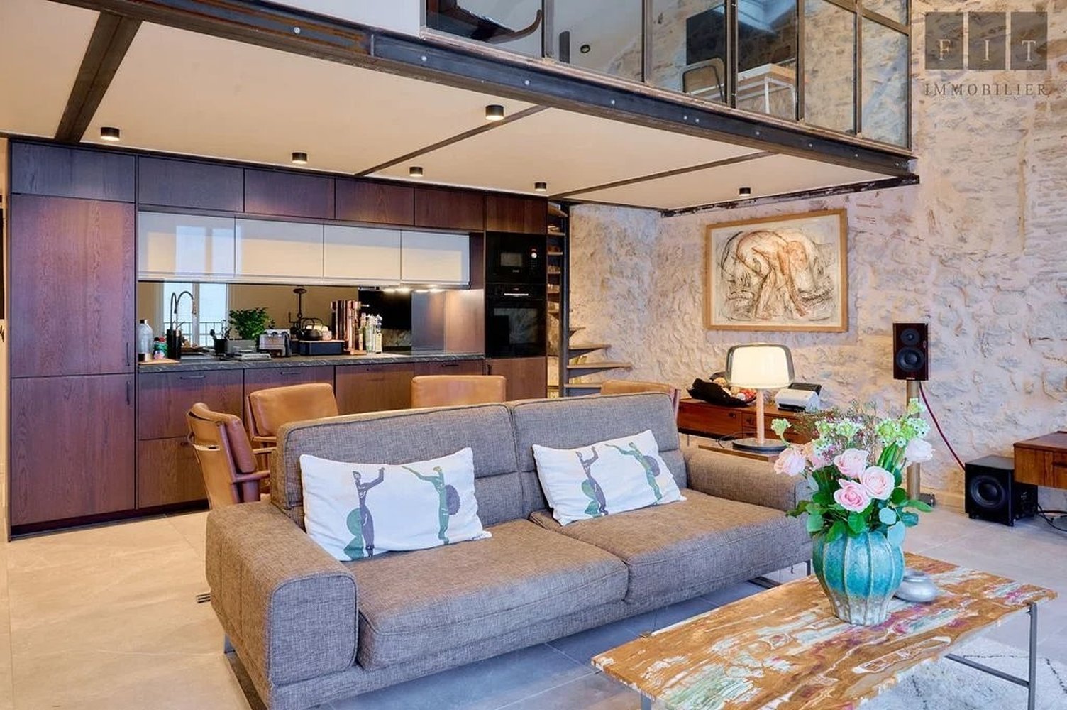 Property photo in Port