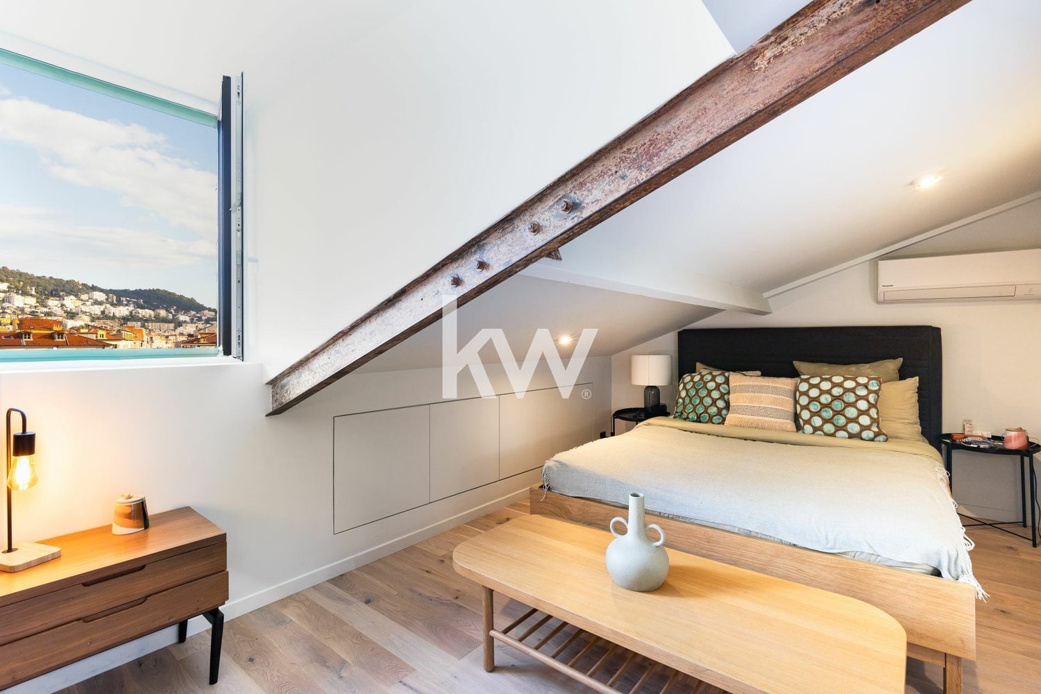 Property photo in Port