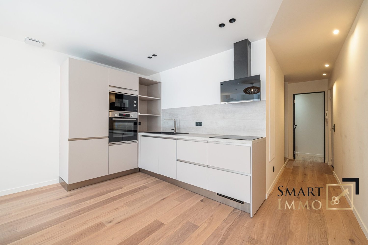 Property photo in Port