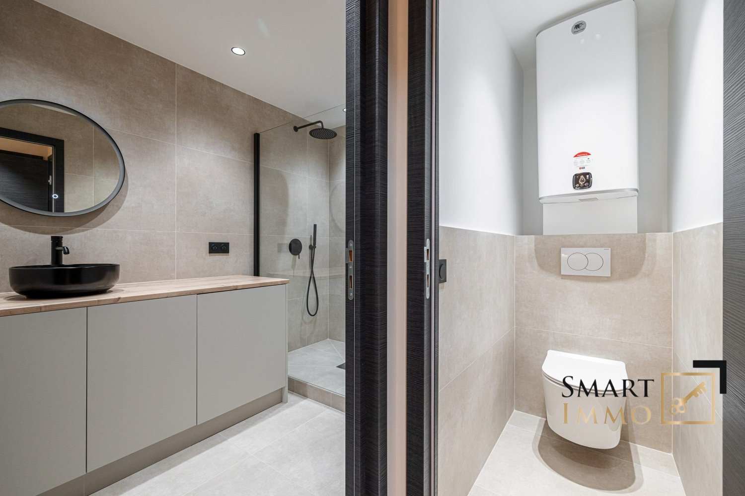 Property photo in Port