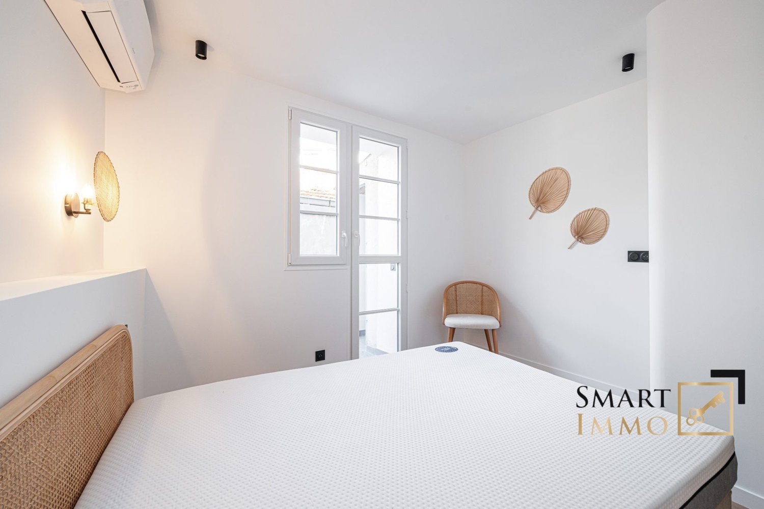 Property photo in Port