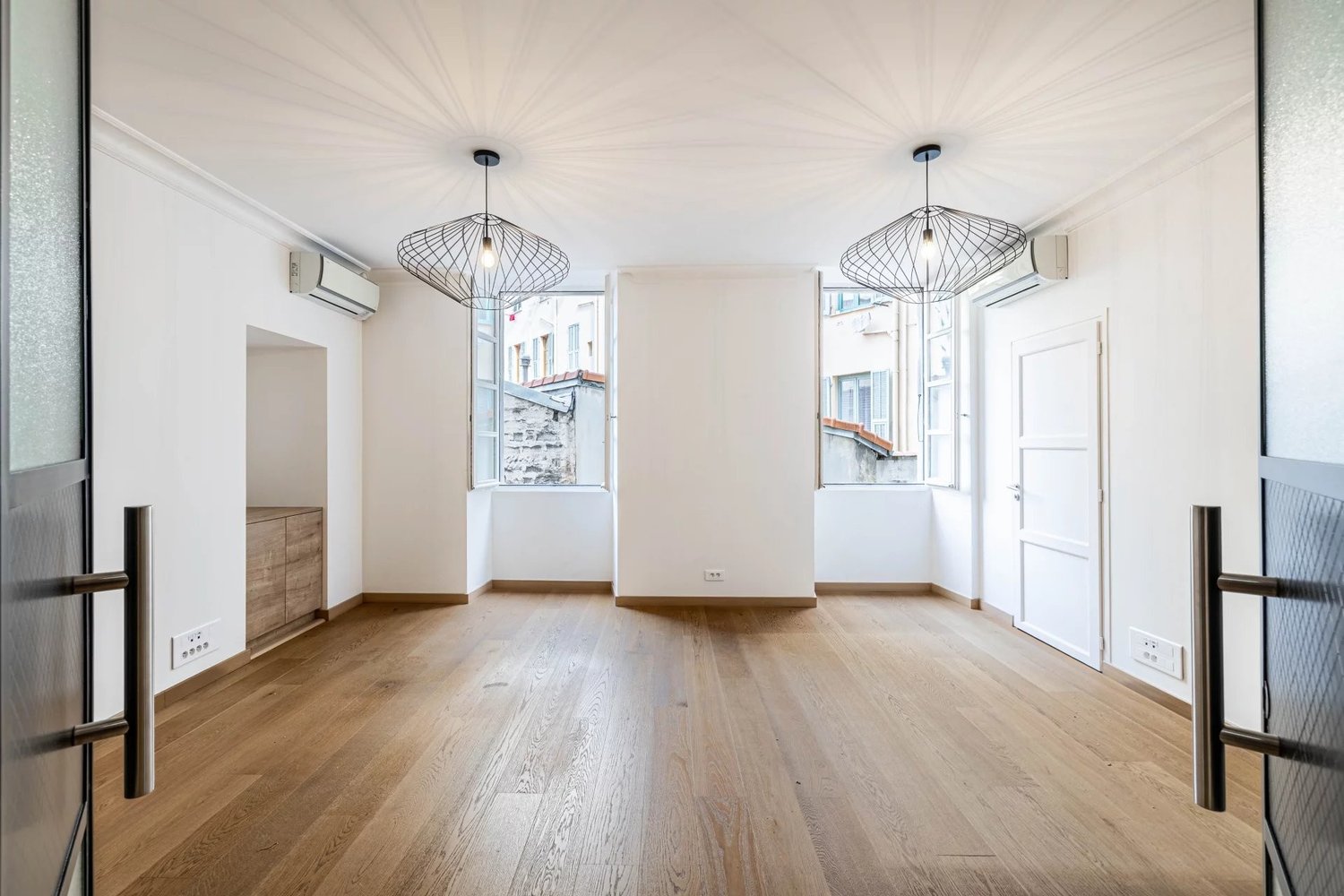 Property photo in Port