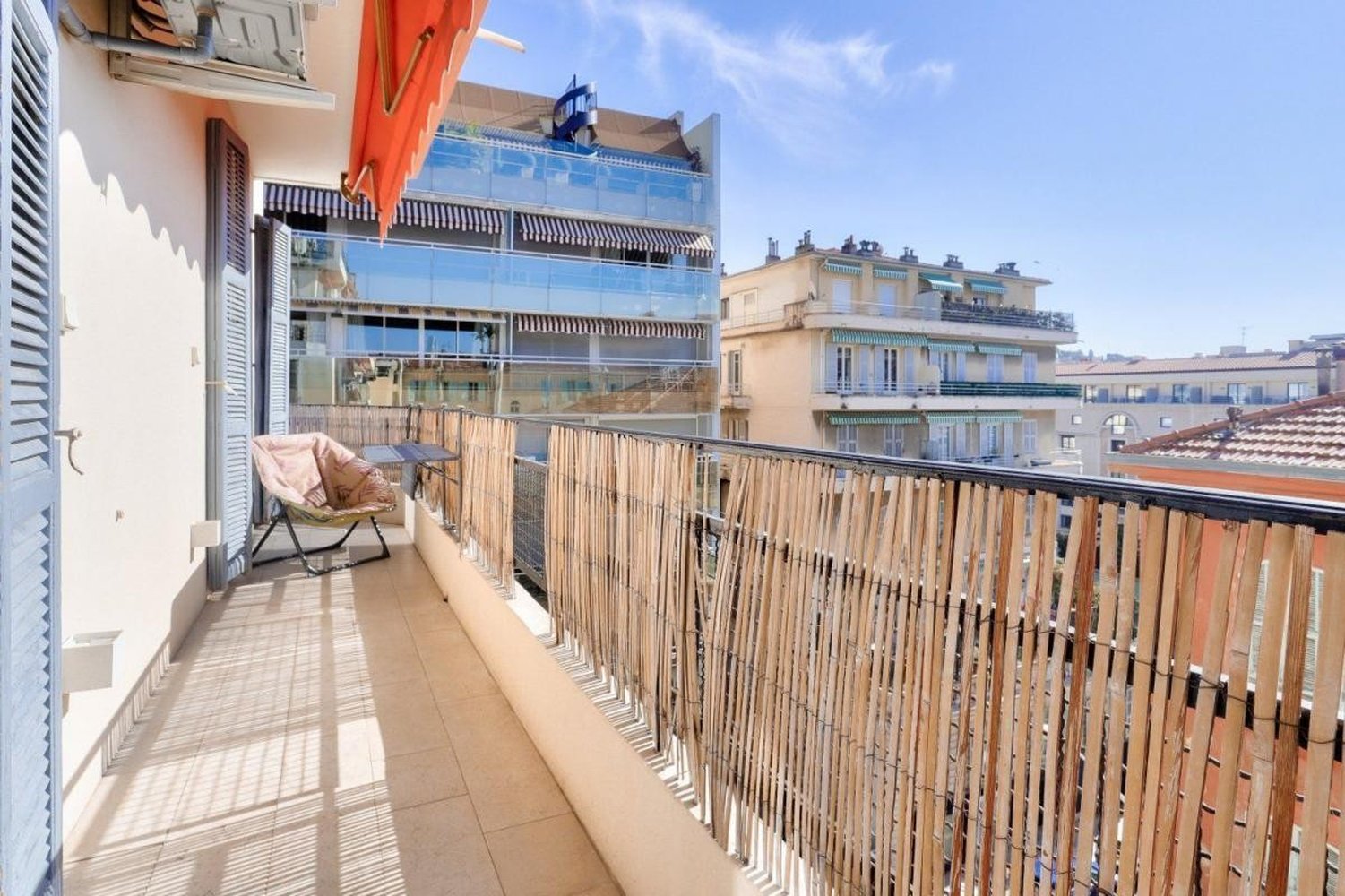 Property photo in Carre d'Argent