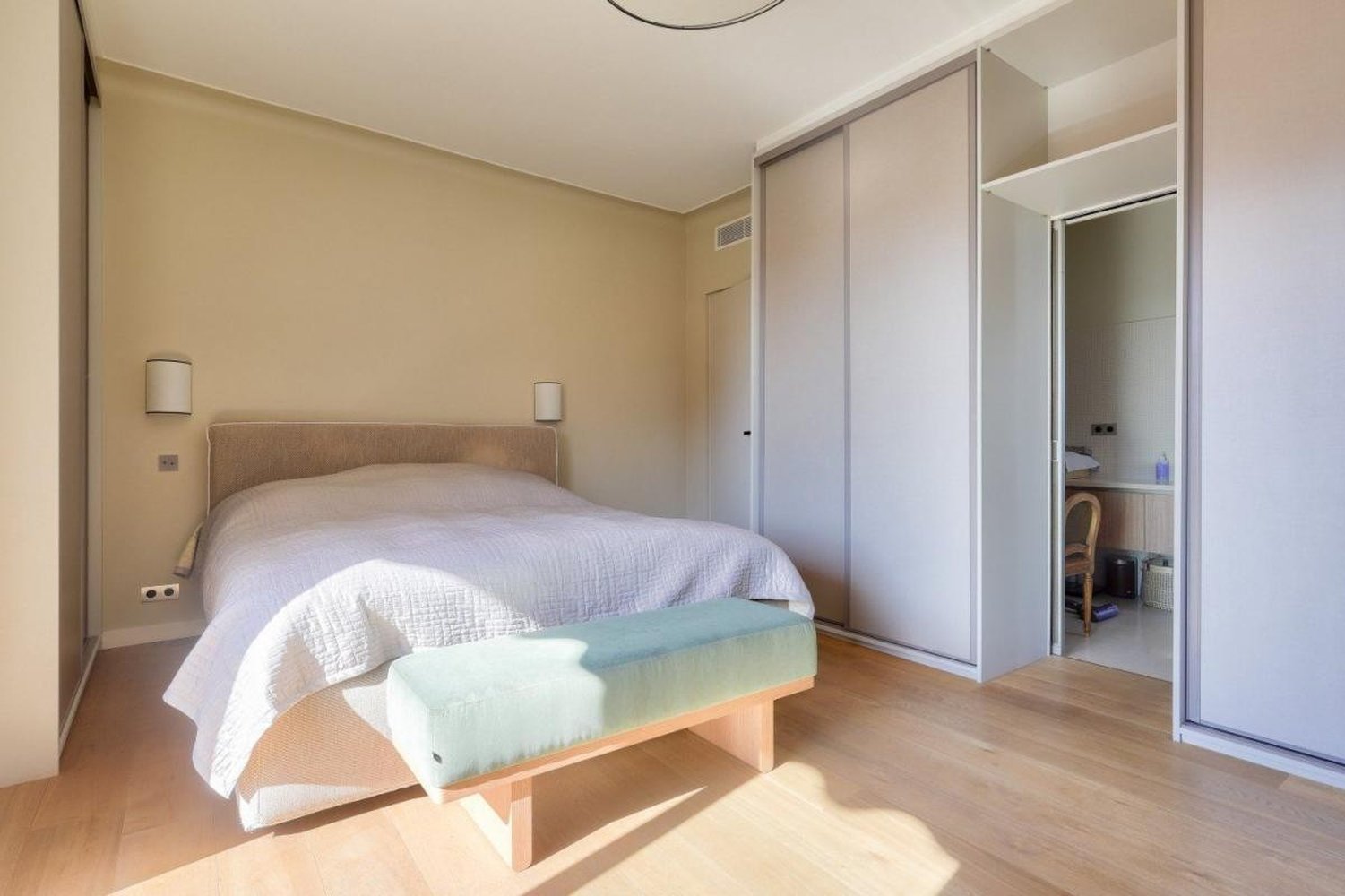 Property photo in Carre d'Argent