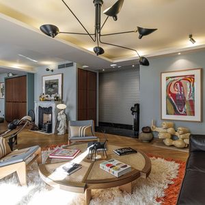 Property in Carre d'Or