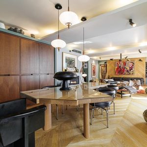 Property in Carre d'Or