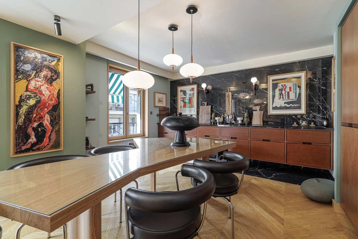 Property photo in Carre d'Or