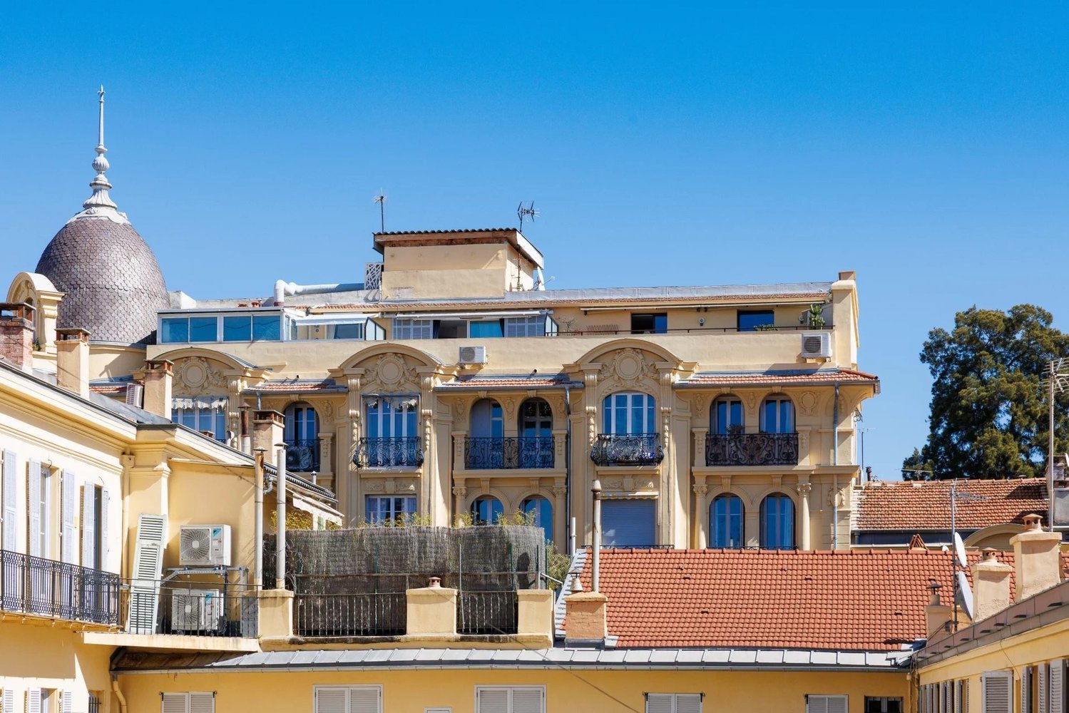 Property photo in Carre d'Argent