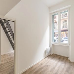 Property in Carre d'Argent