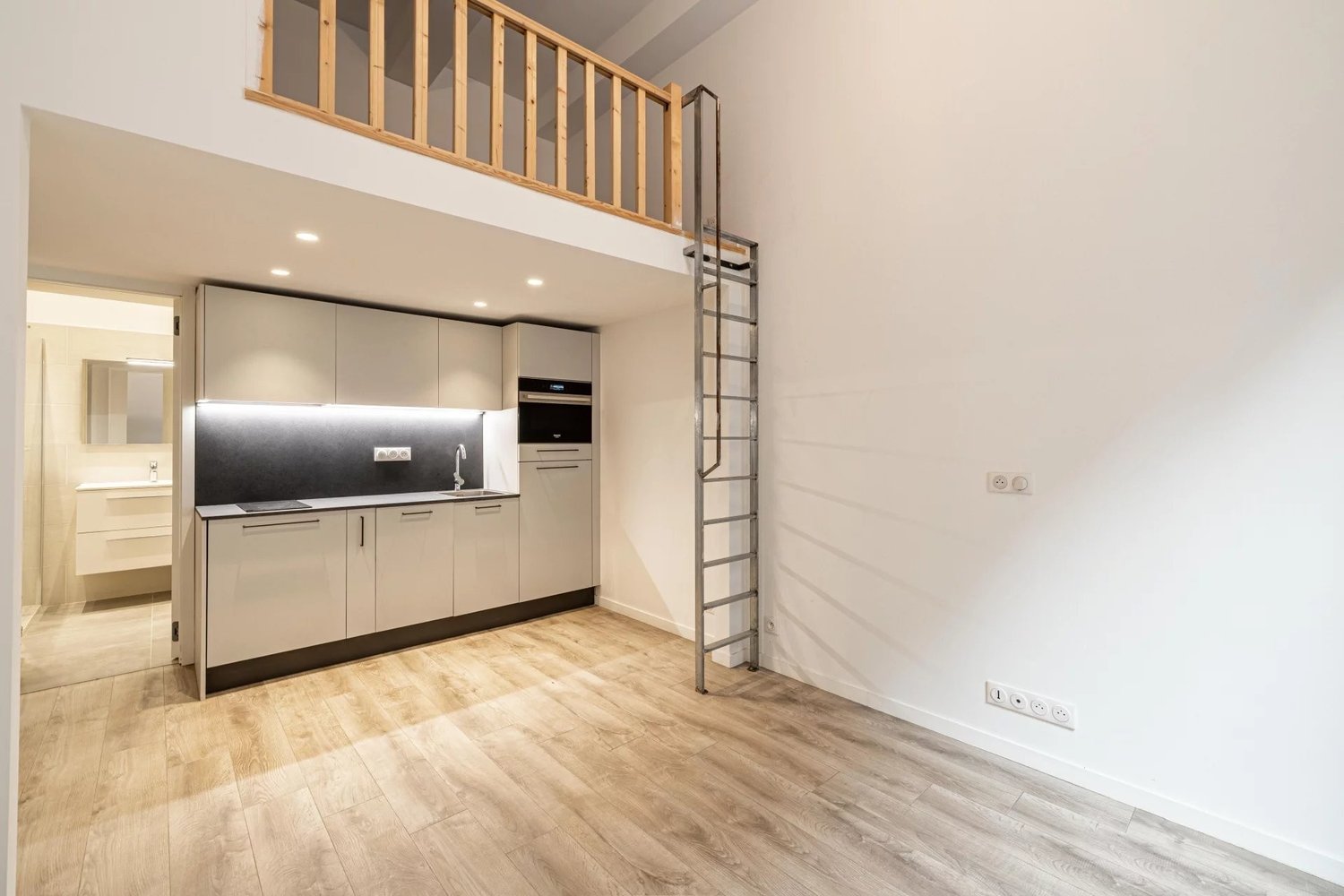 Property photo in Carre d'Argent