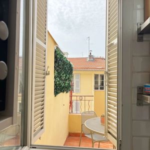 Property in Carre d'Argent