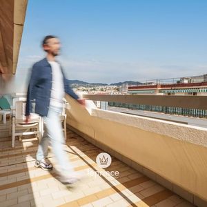 Property in Carre d'Argent