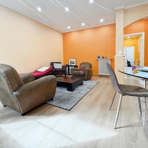 Property in Carre d'Or