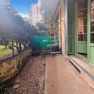 Property in Carre d'Or